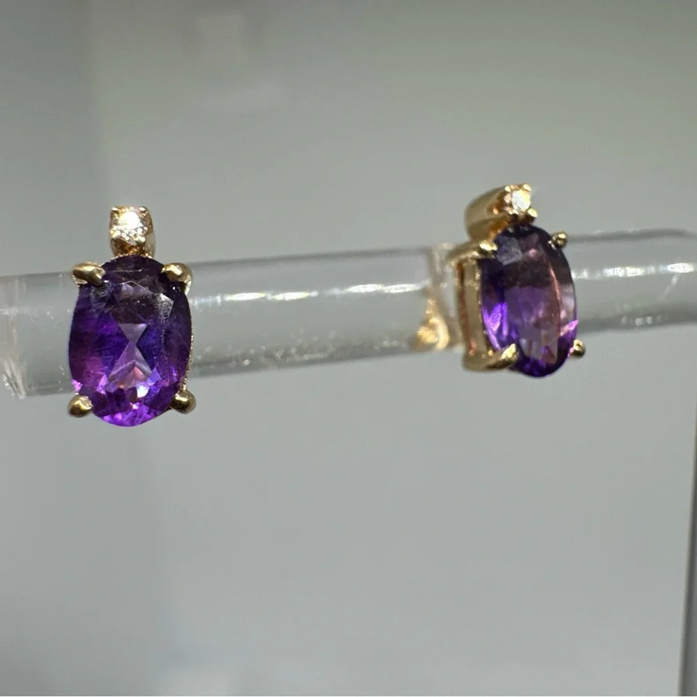 Beautiful 14k Yellow Gold Oval Amethyst and Diamond Stud Post Earrings - Picture 2 of 10